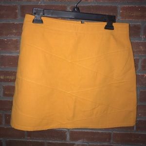 Mustard skirt